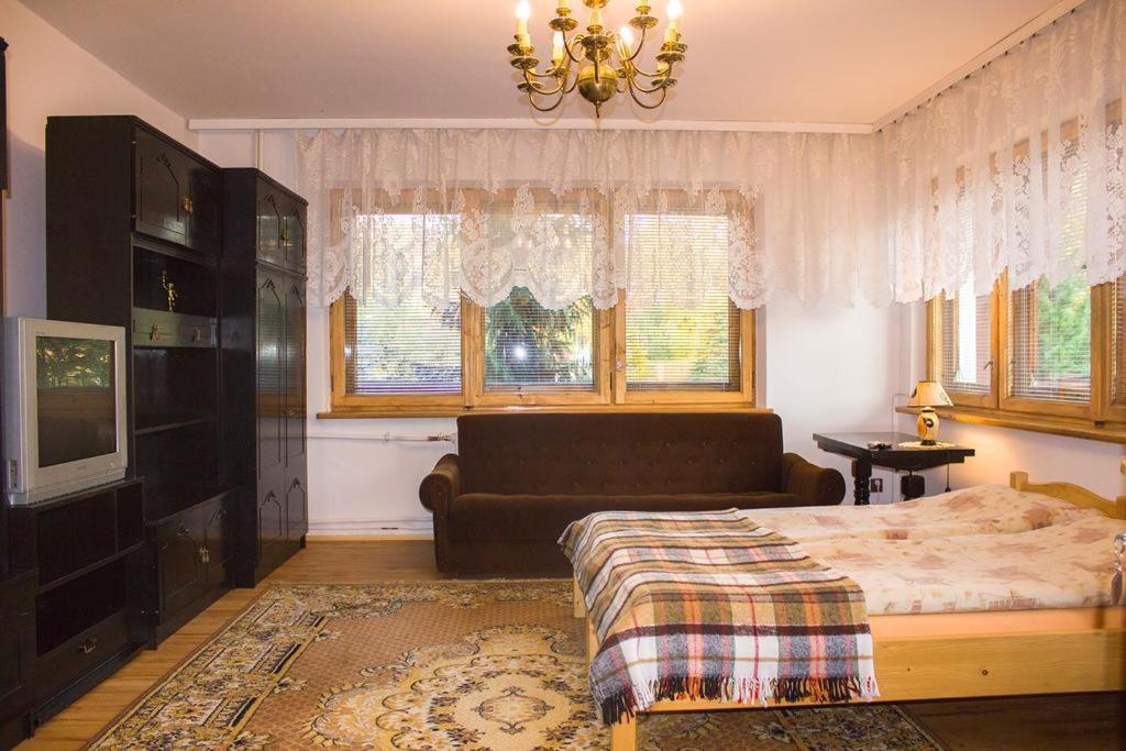 Hacjenda - Apartamenty I Pokoje Goscinne Czarna Góra Buitenkant foto